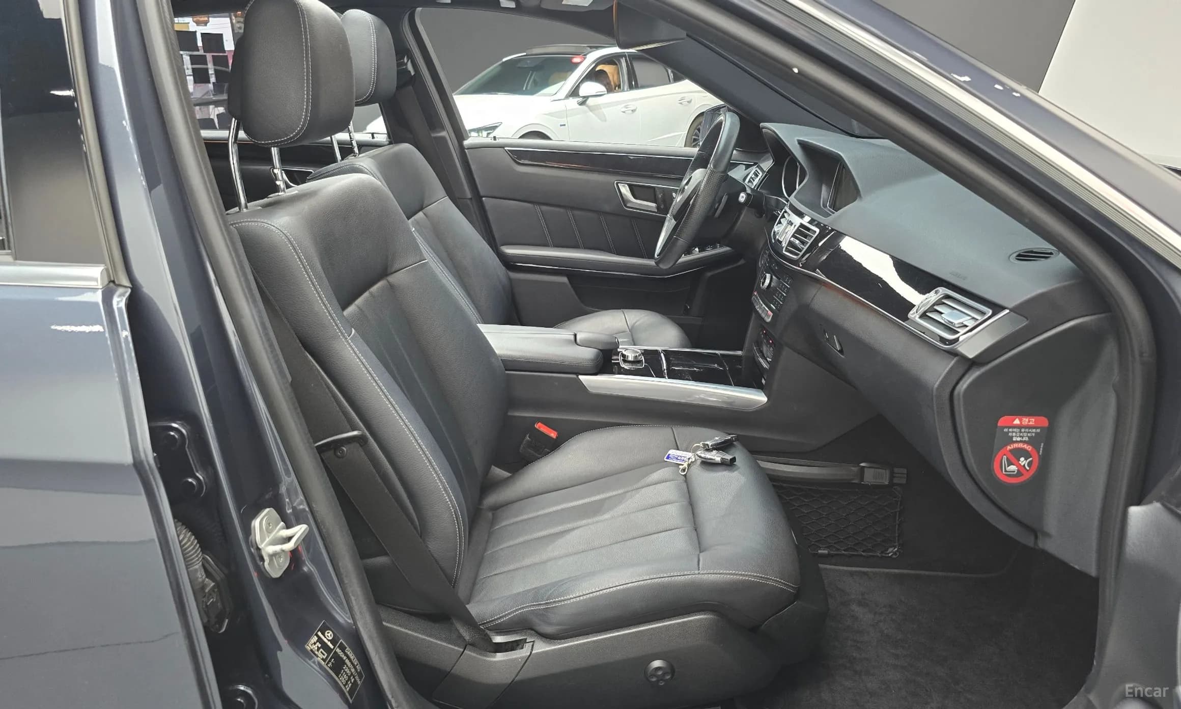 E-Class W212