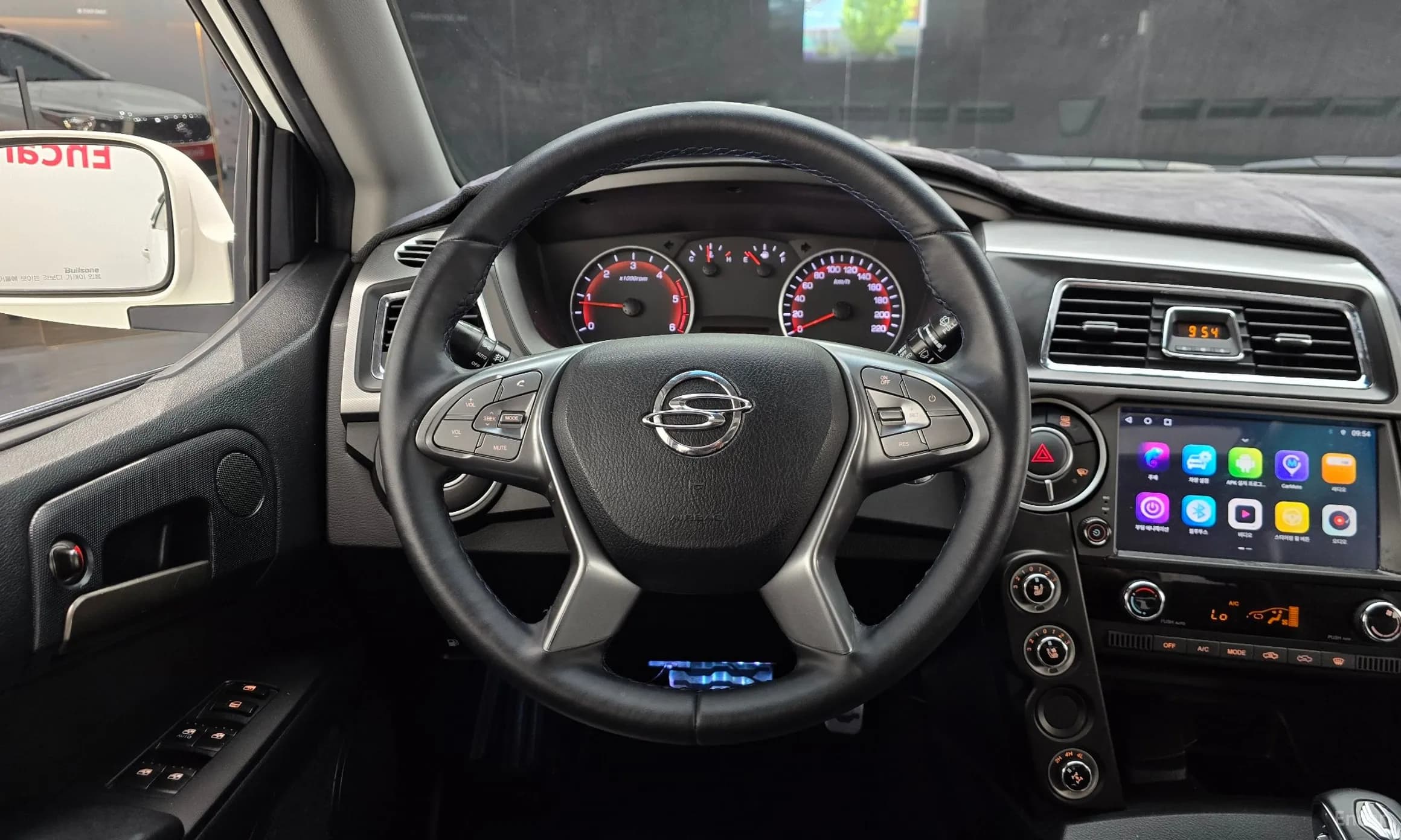 Korando Sports