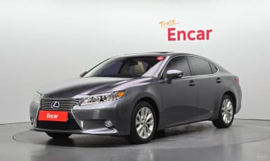 New ES300h