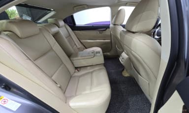 New ES300h