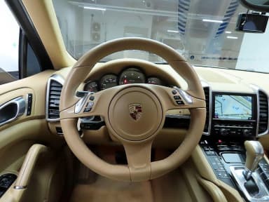 New Cayenne