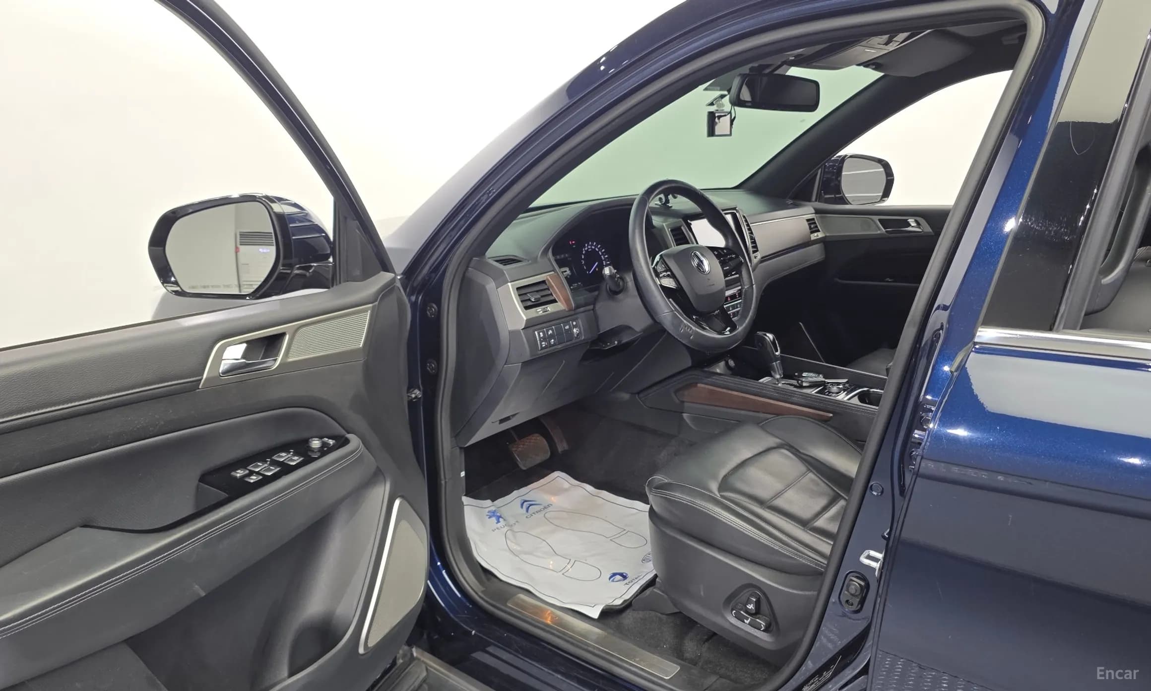 G4 Rexton