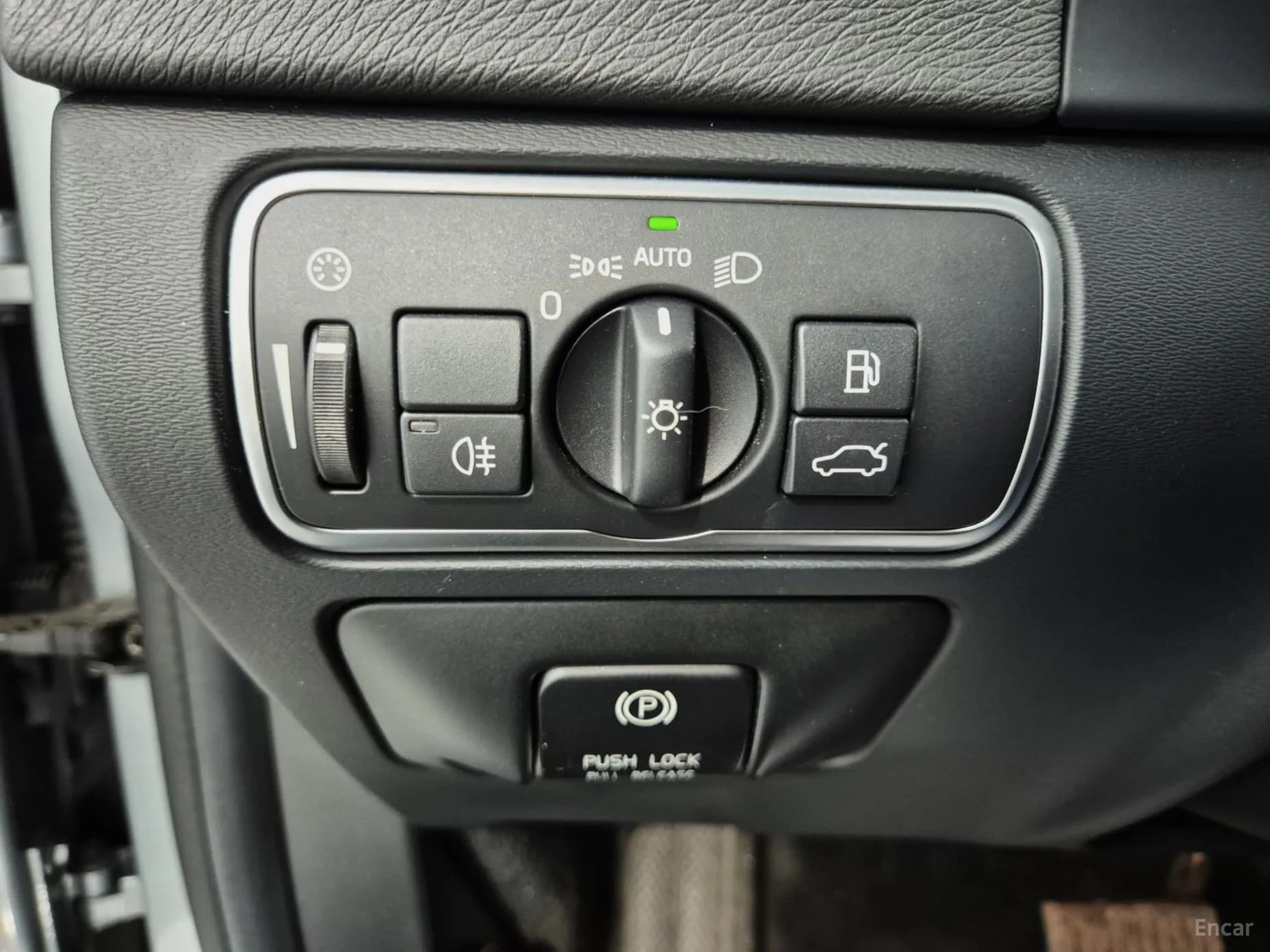 S60