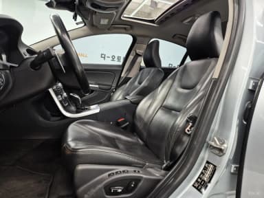 S60