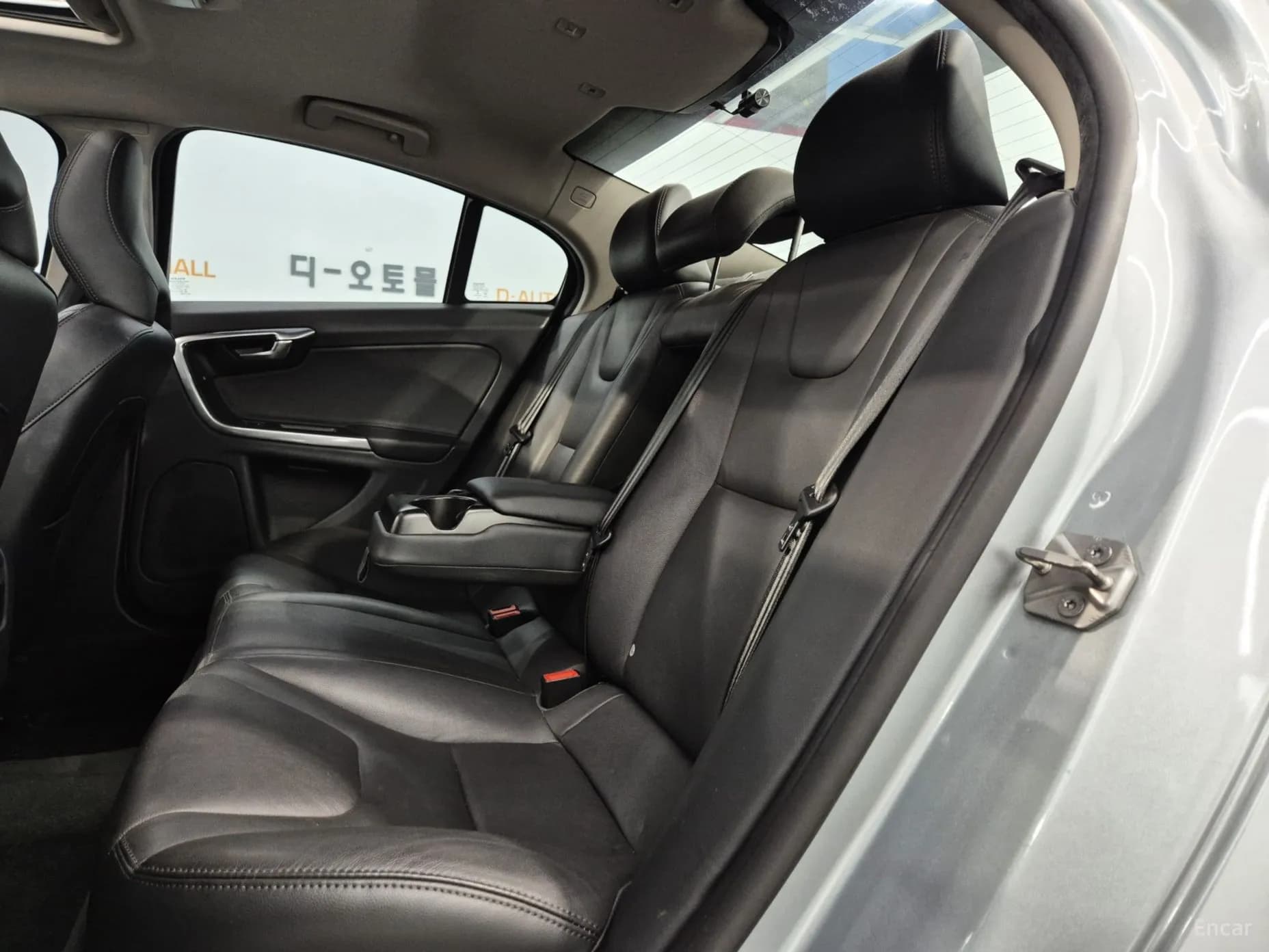 S60