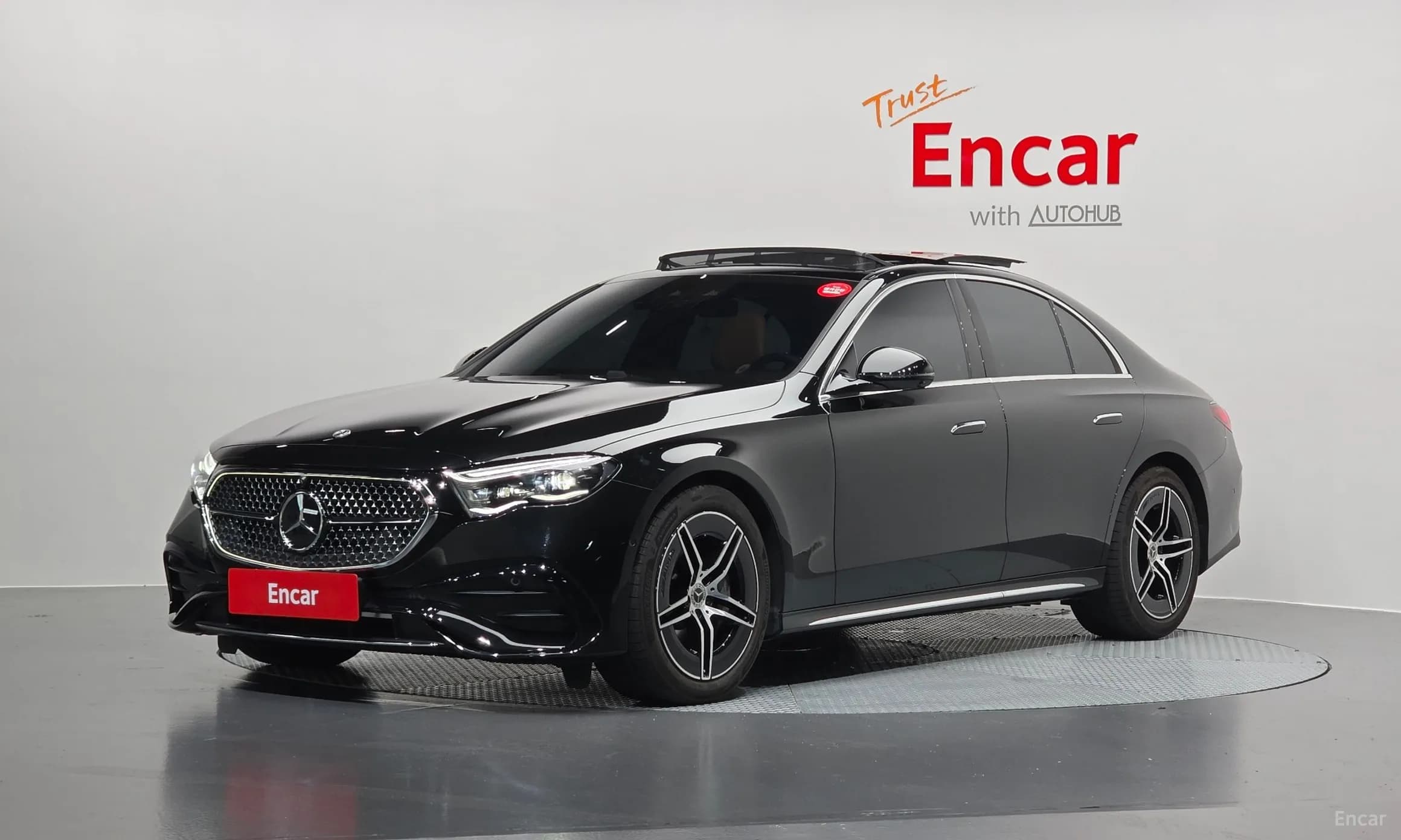 E-Class W214