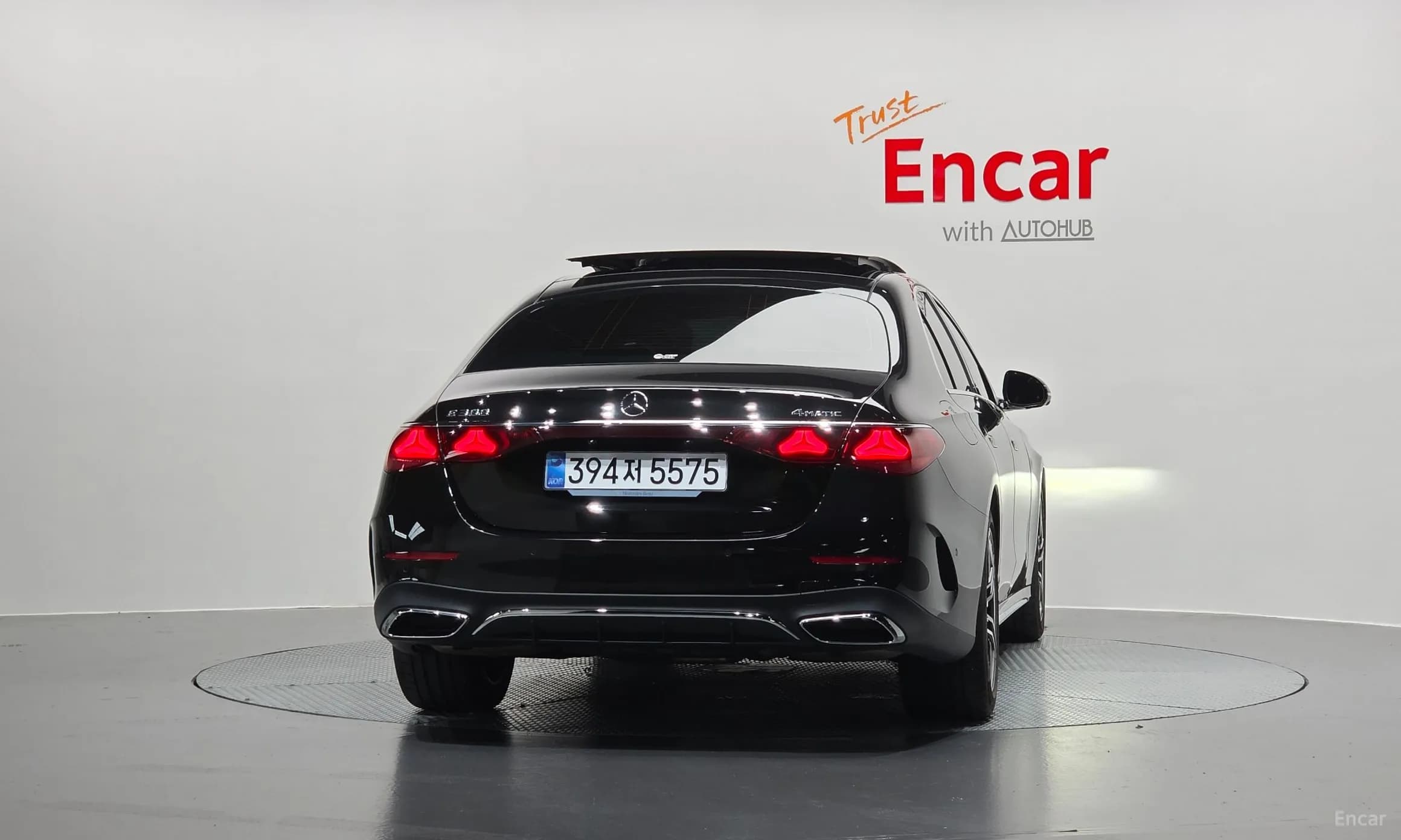 E-Class W214