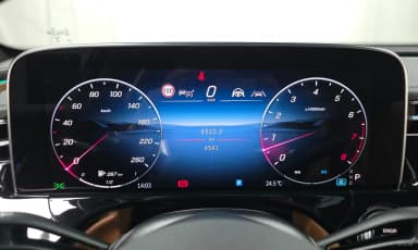 E-Class W214