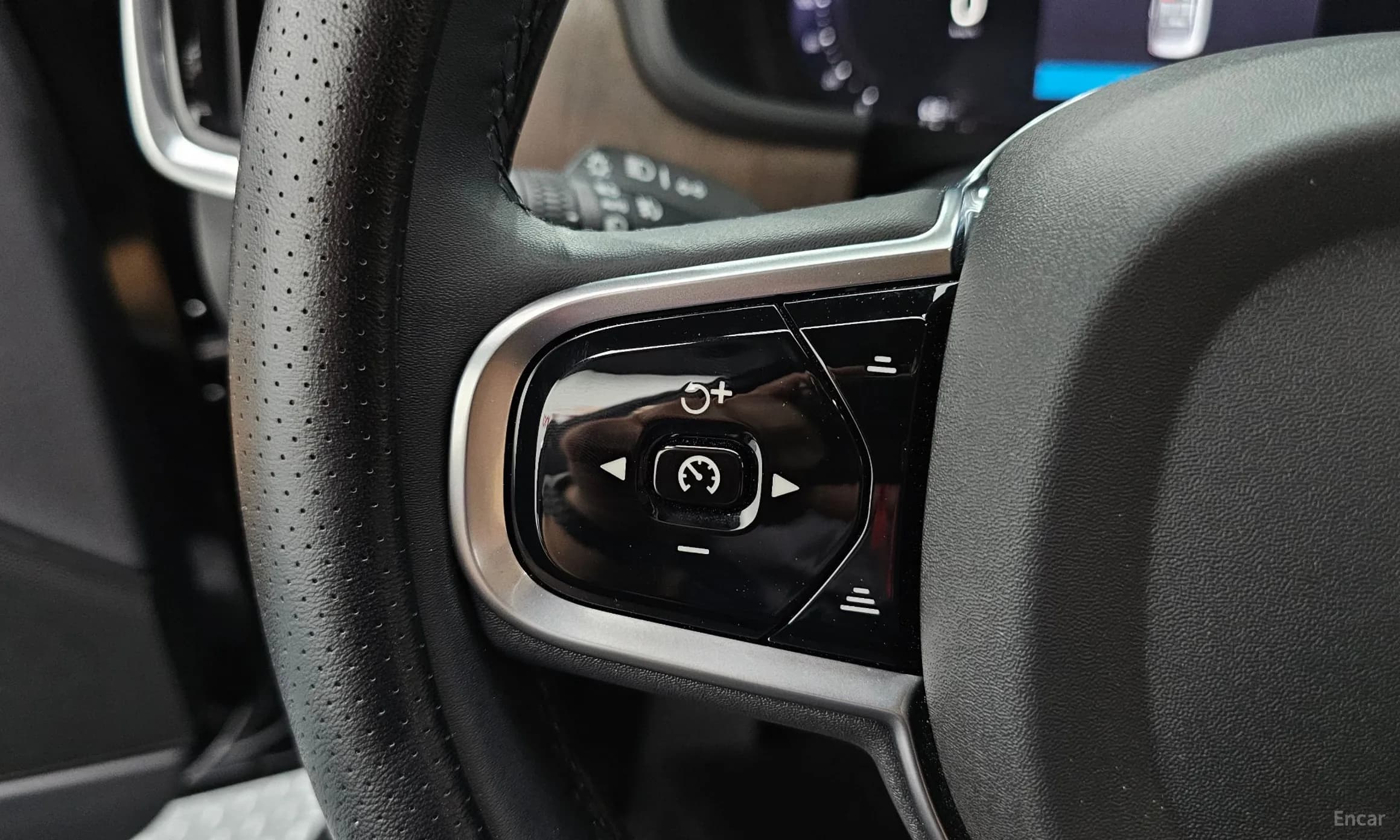 S90