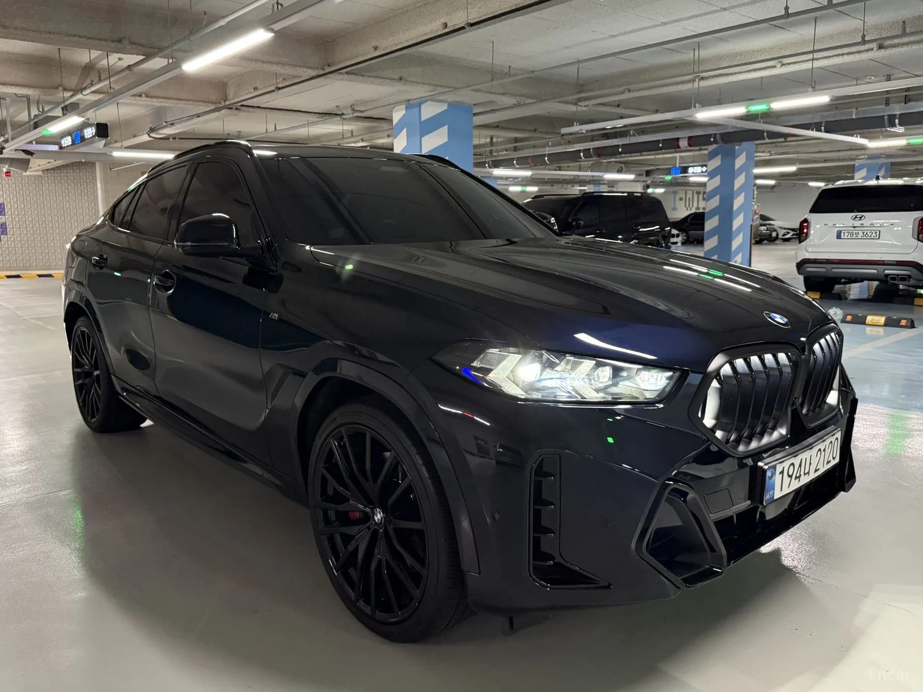 X6 (G06)