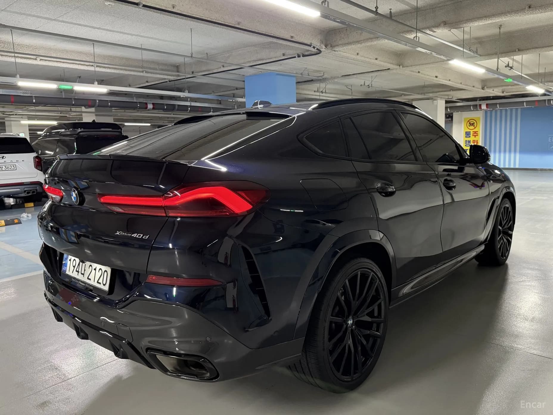 X6 (G06)