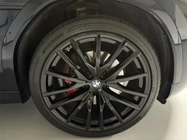 X6 (G06)
