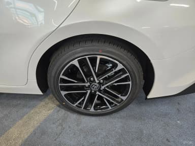 Camry (XV80)
