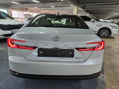 Camry (XV80)