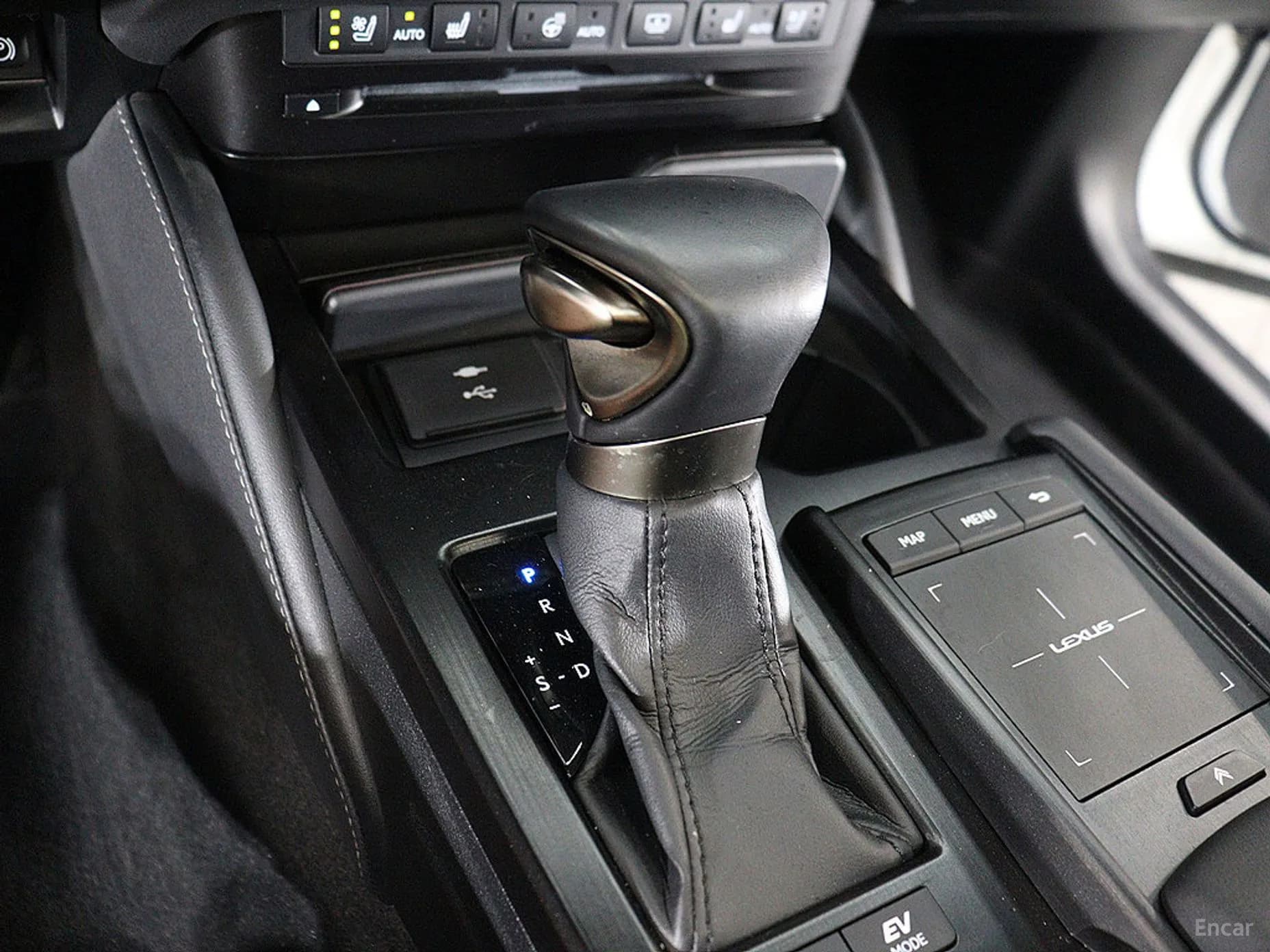 ES300h 7th Generation