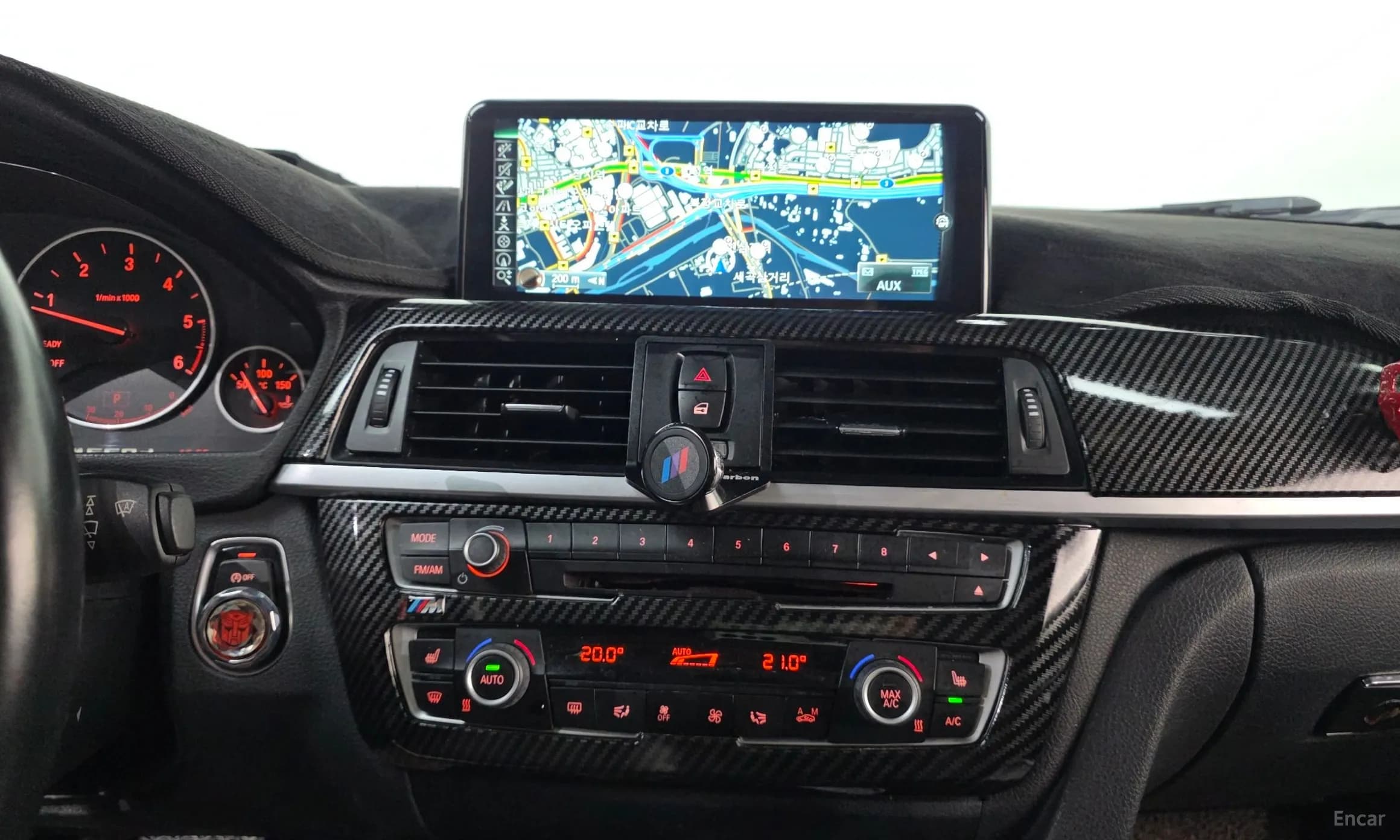Series 4 (F32)