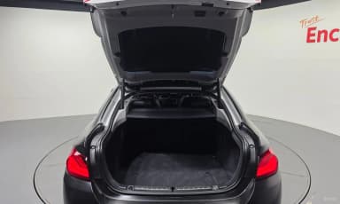 Series 4 (F32)