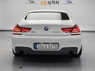 6 Series (F12)
