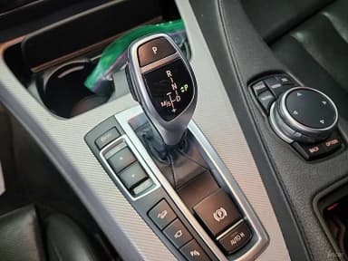 6 Series (F12)