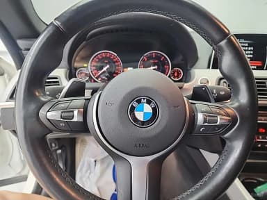 6 Series (F12)