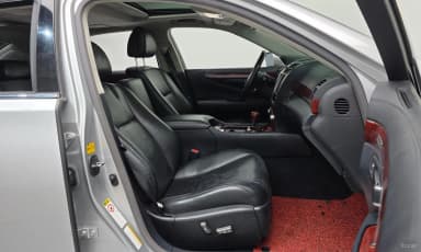 LS600hL