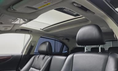 LS600hL