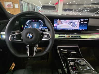 7 Series (G70)
