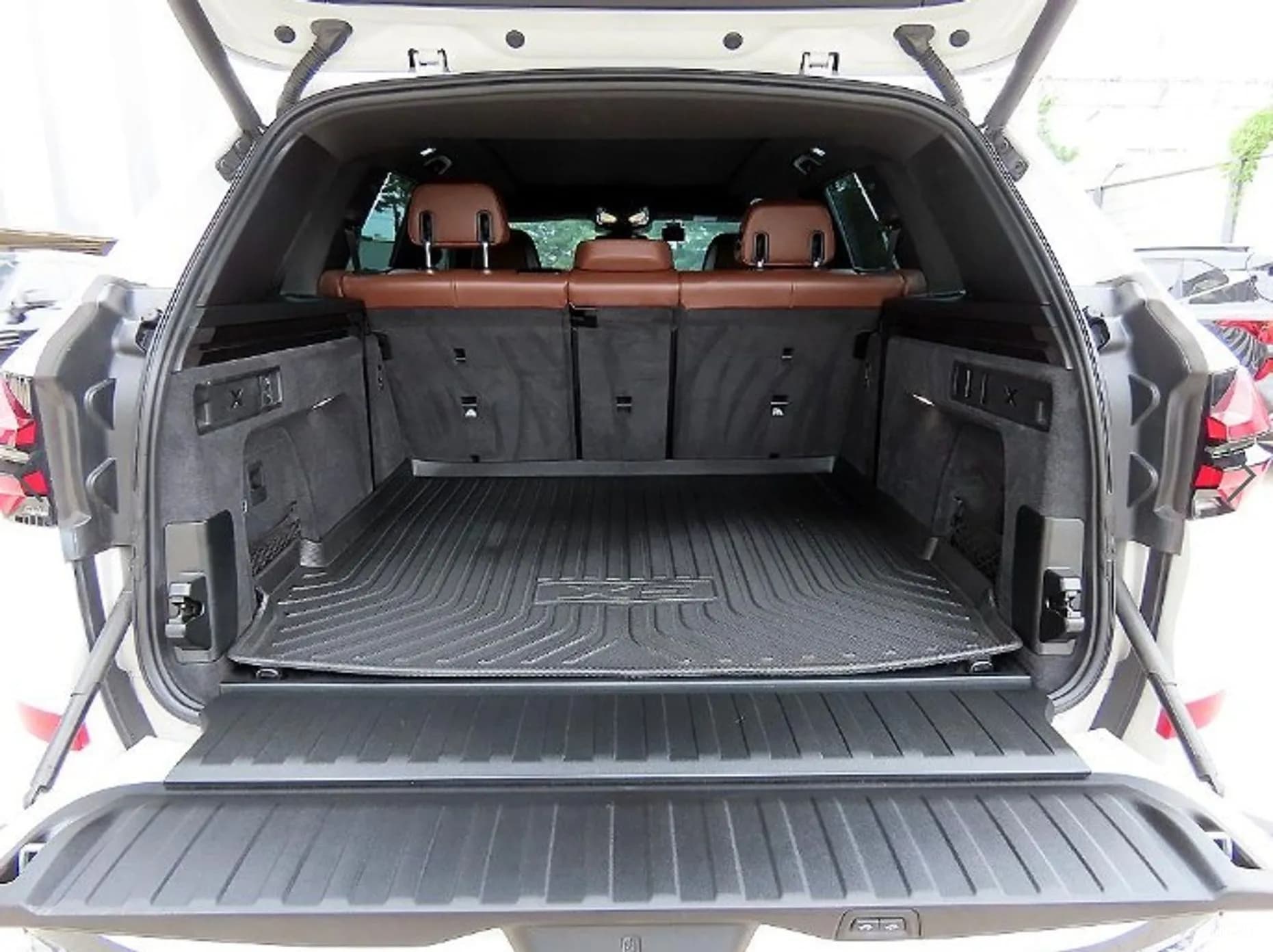 X5 (G05)