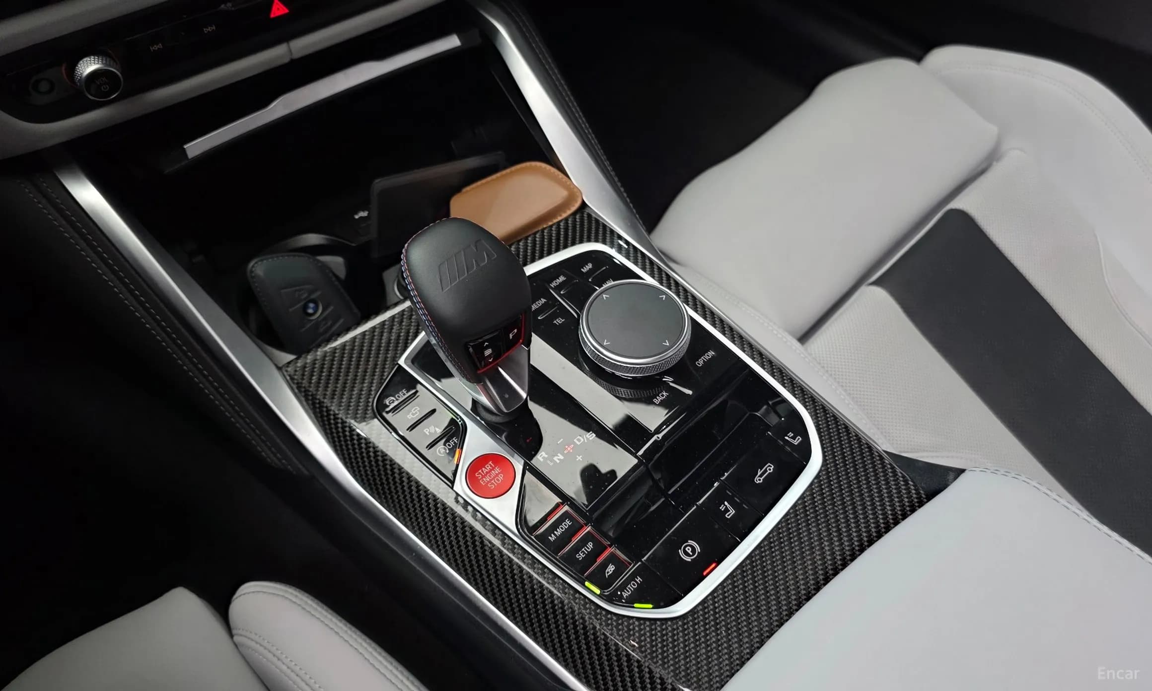 M4 (G82)