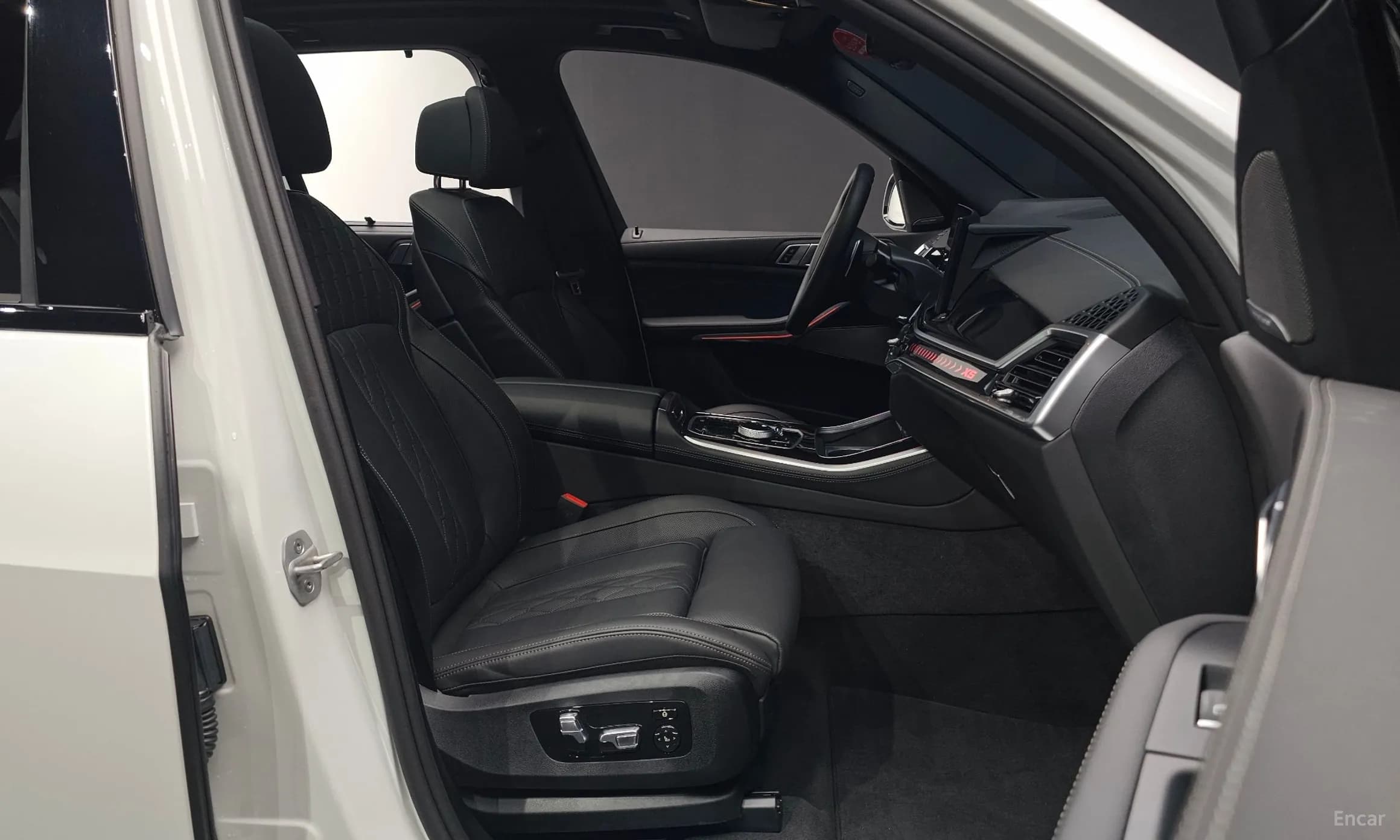 X5 (G05)
