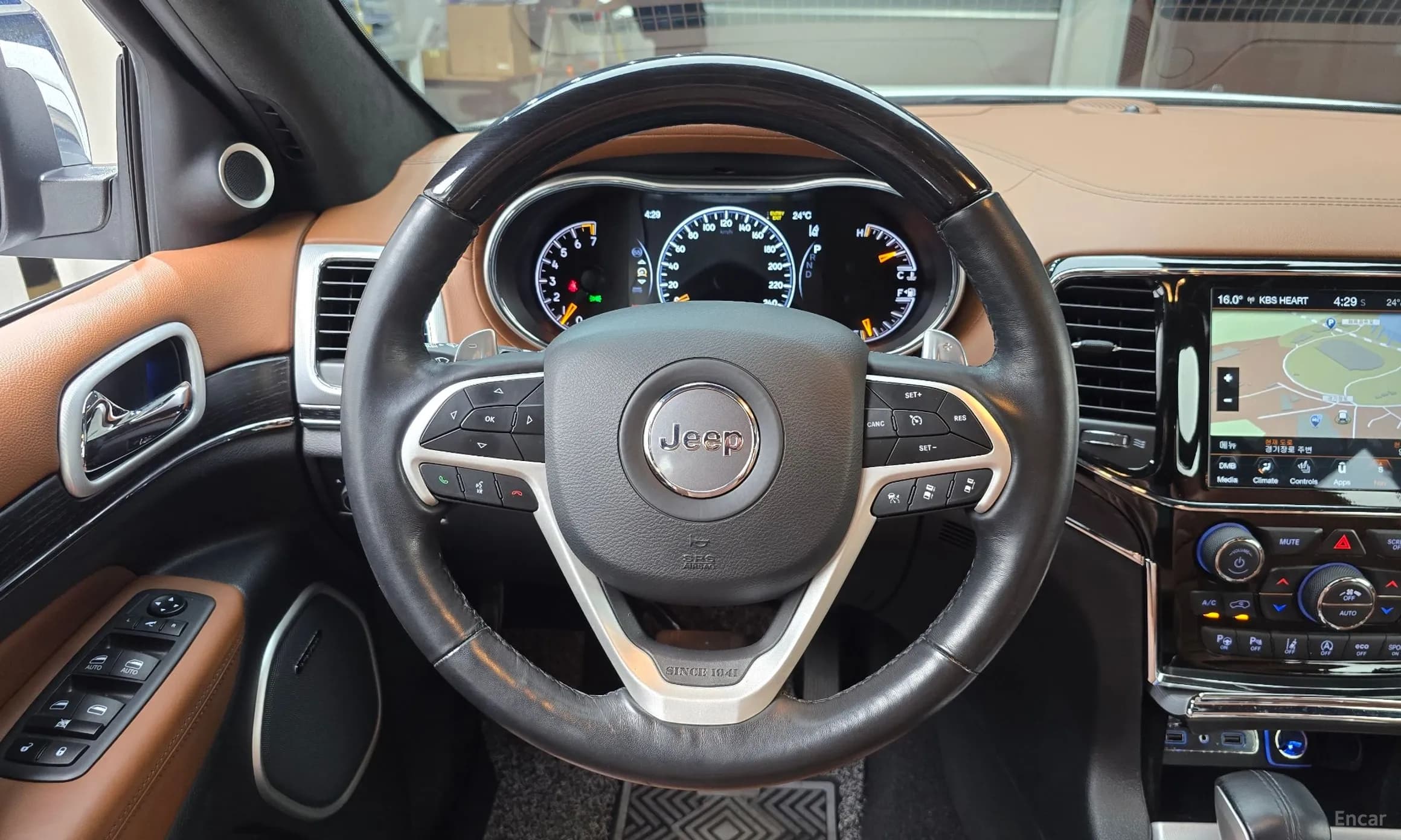 Grand Cherokee