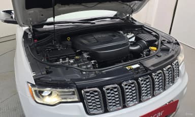 Grand Cherokee