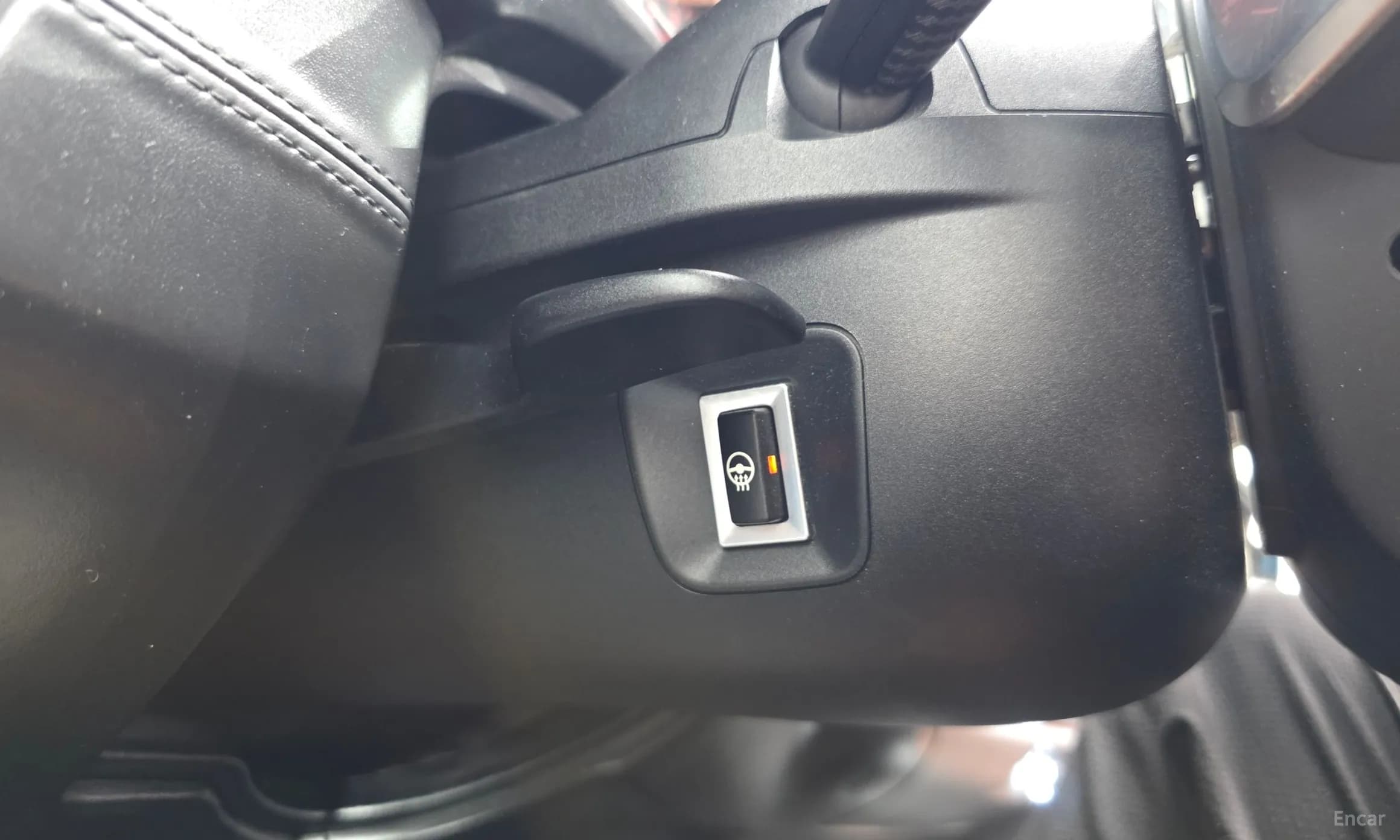 Series 4 (F32)