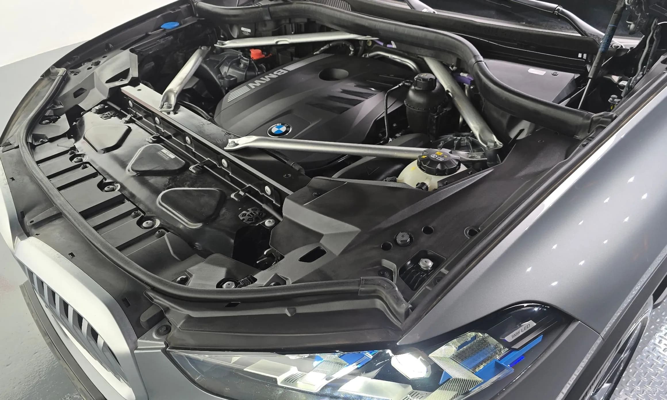 X5 (G05)