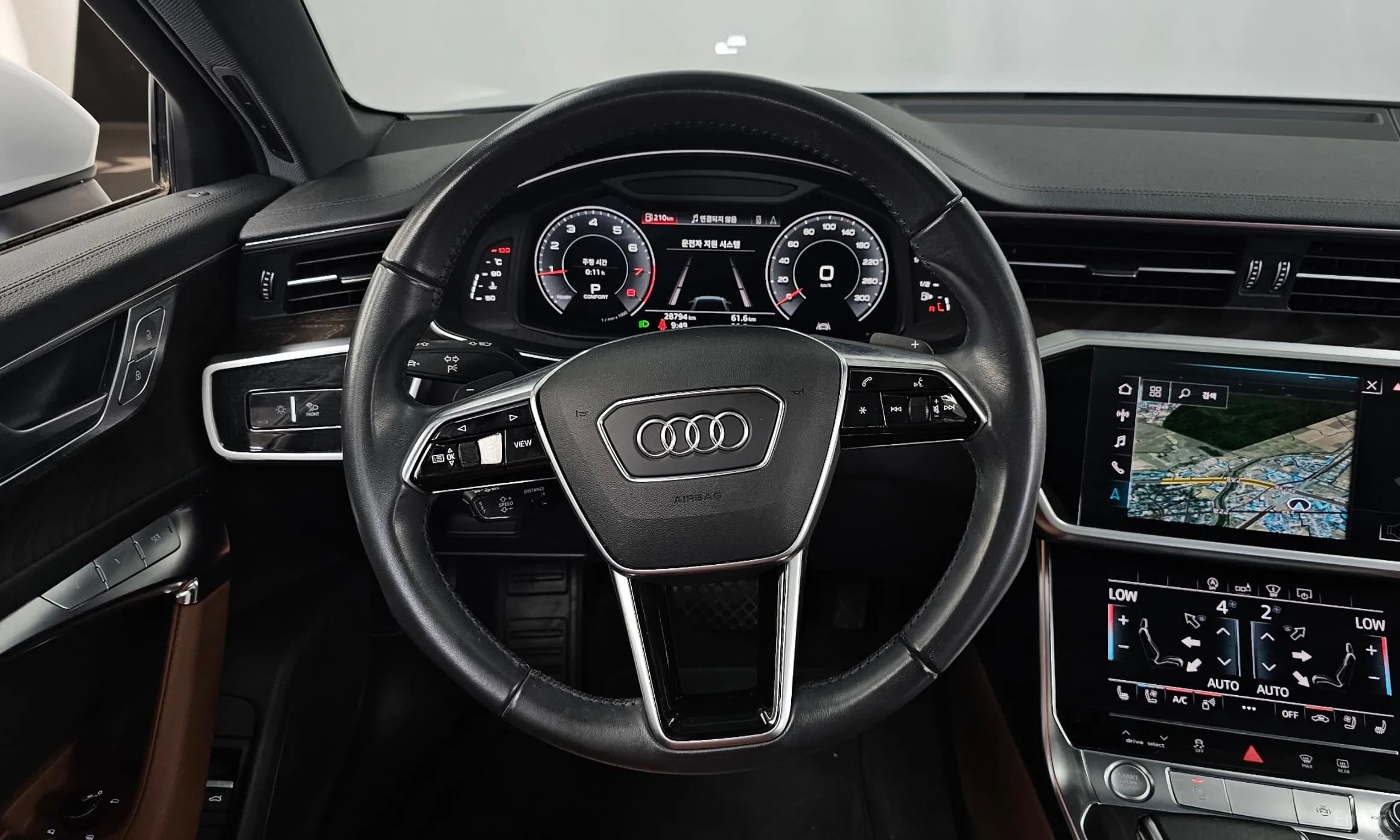 A6 (C8)