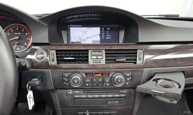3 Series (E90)