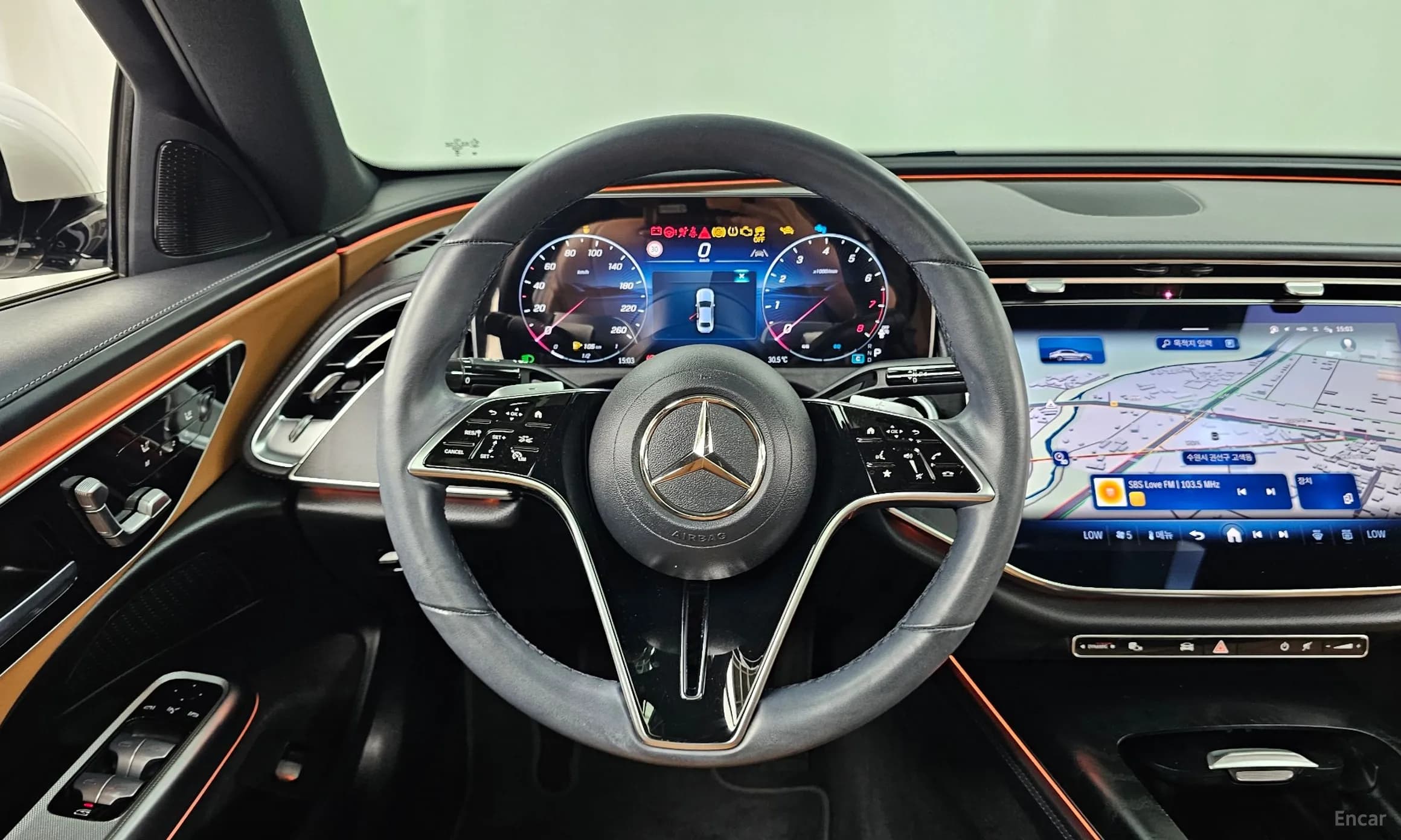 E-Class W214