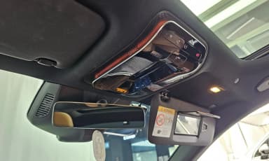 E-Class W214