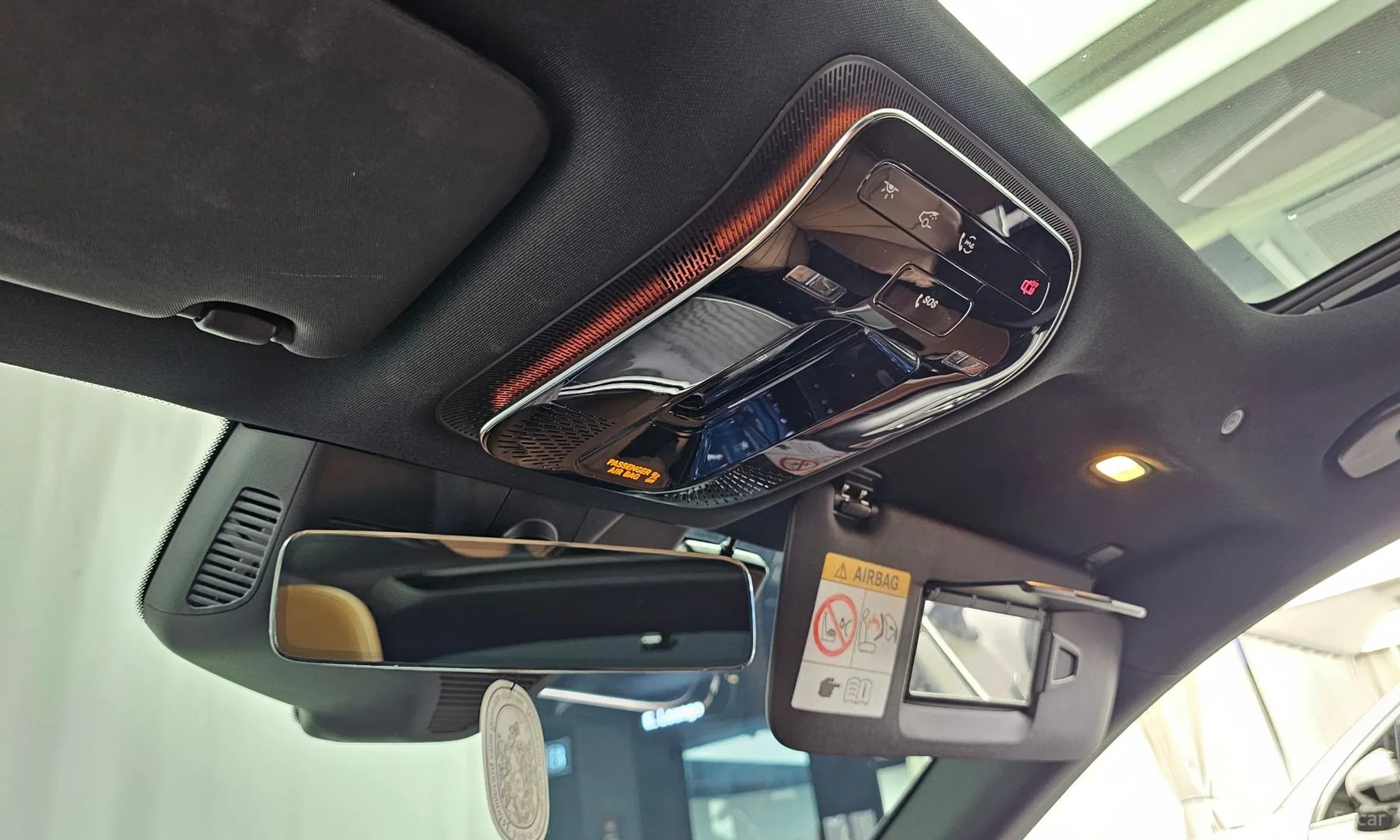 E-Class W214