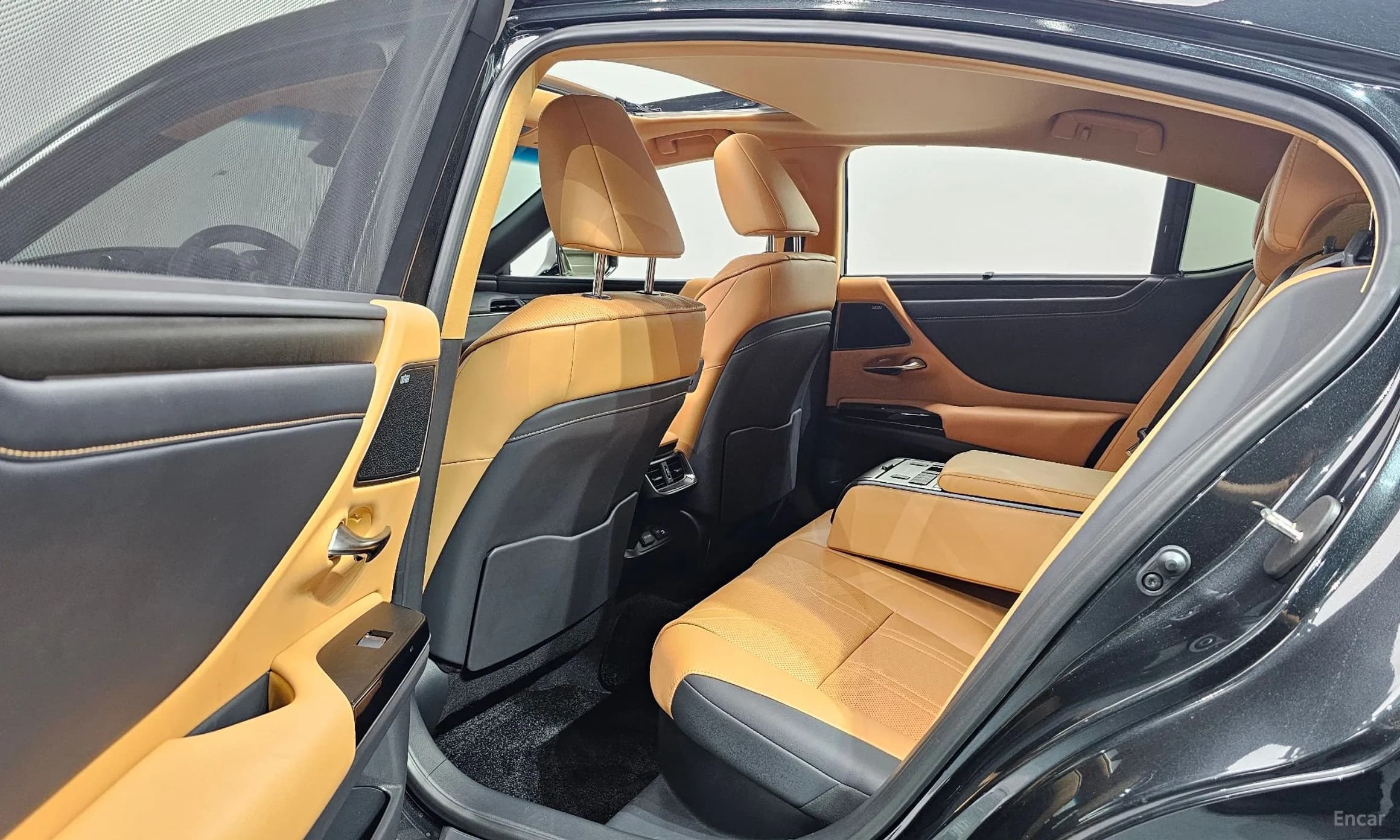 ES300h 7th Generation