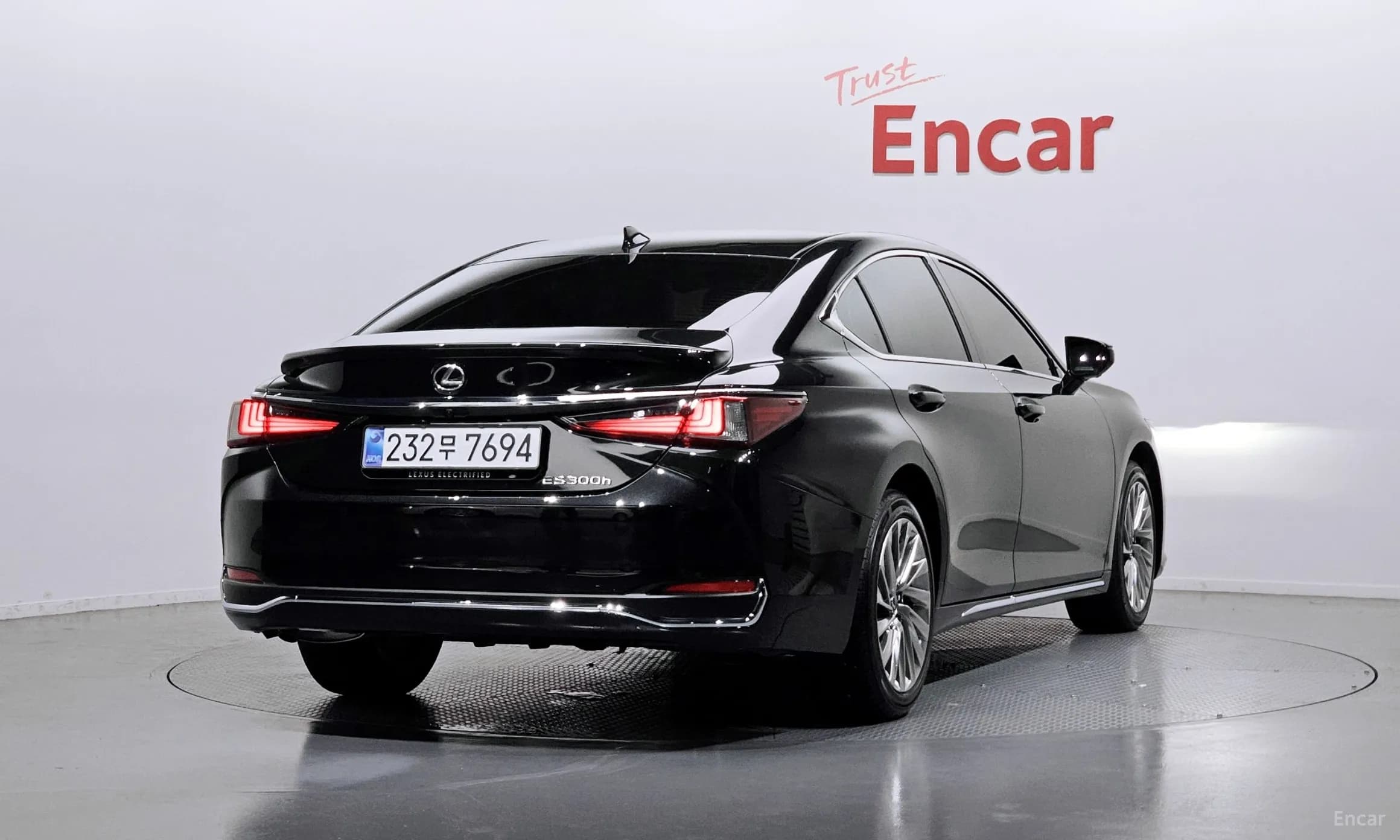 ES300h 7th Generation