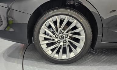 ES300h 7th Generation