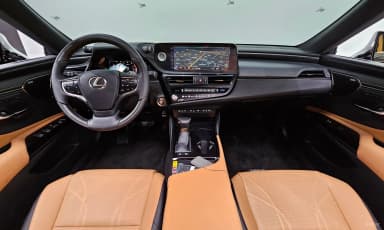 ES300h 7th Generation