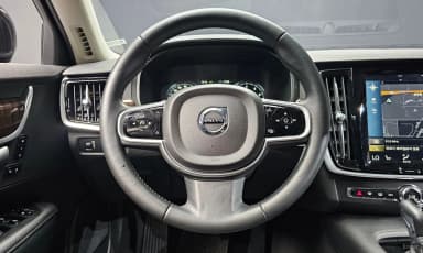 S90