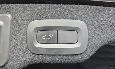 S90