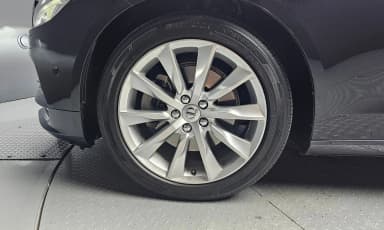 S90