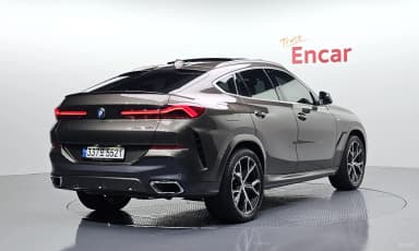 X6 (G06)