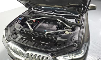X6 (G06)