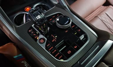 X6 (G06)