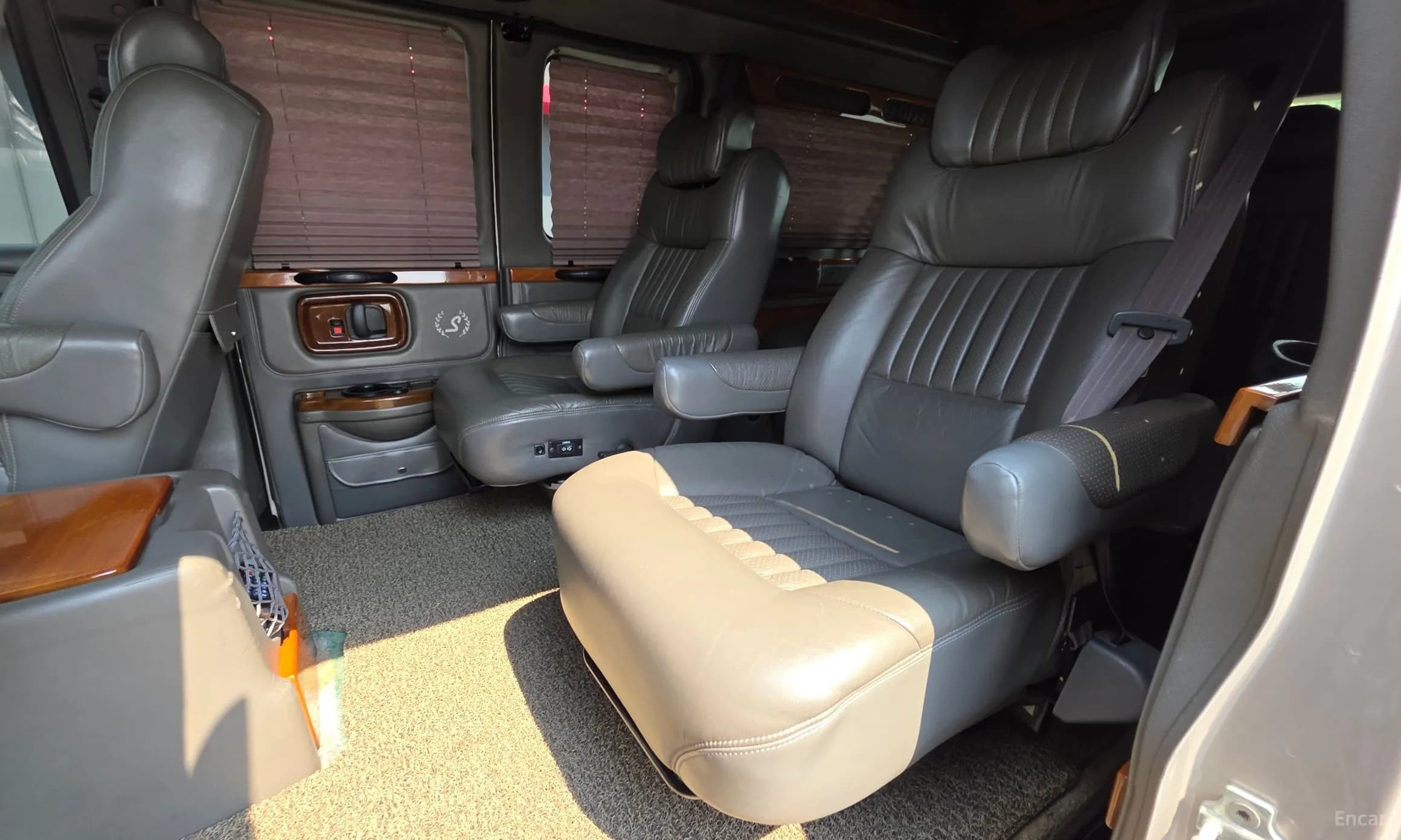 Express Van